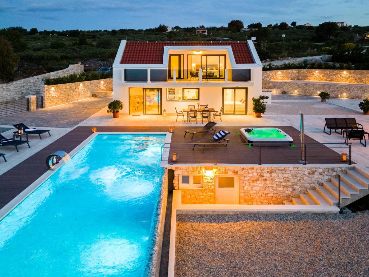 Villa Celeste سوبيتار المظهر الخارجي الصورة